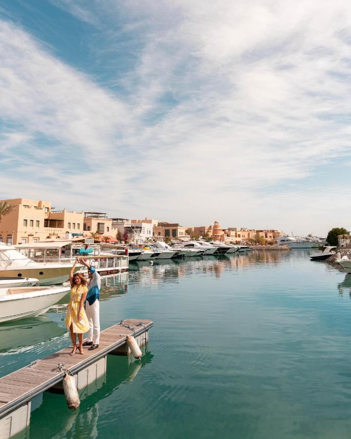 Turtle'S Inn Hotel Hurghada Bagian luar foto