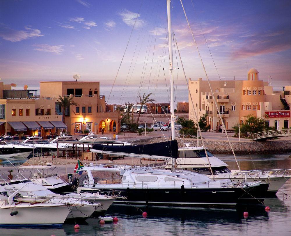 Turtle'S Inn Hotel Hurghada Bagian luar foto