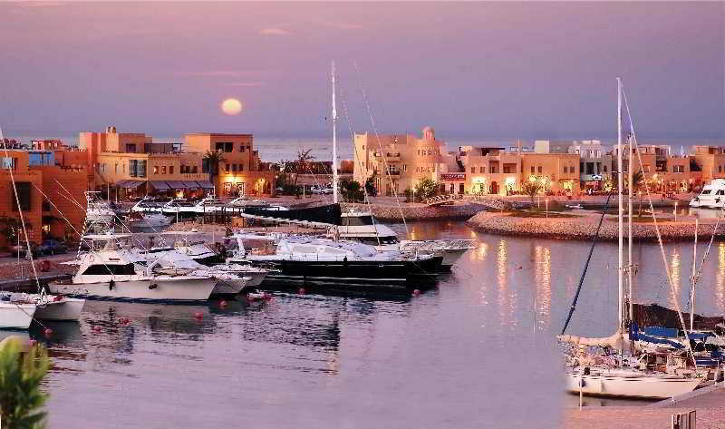 Turtle'S Inn Hotel Hurghada Bagian luar foto